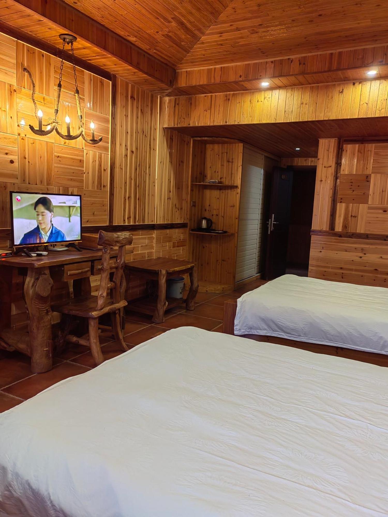 Longji Holiday Hotel หลงเซิง ภายนอก รูปภาพ