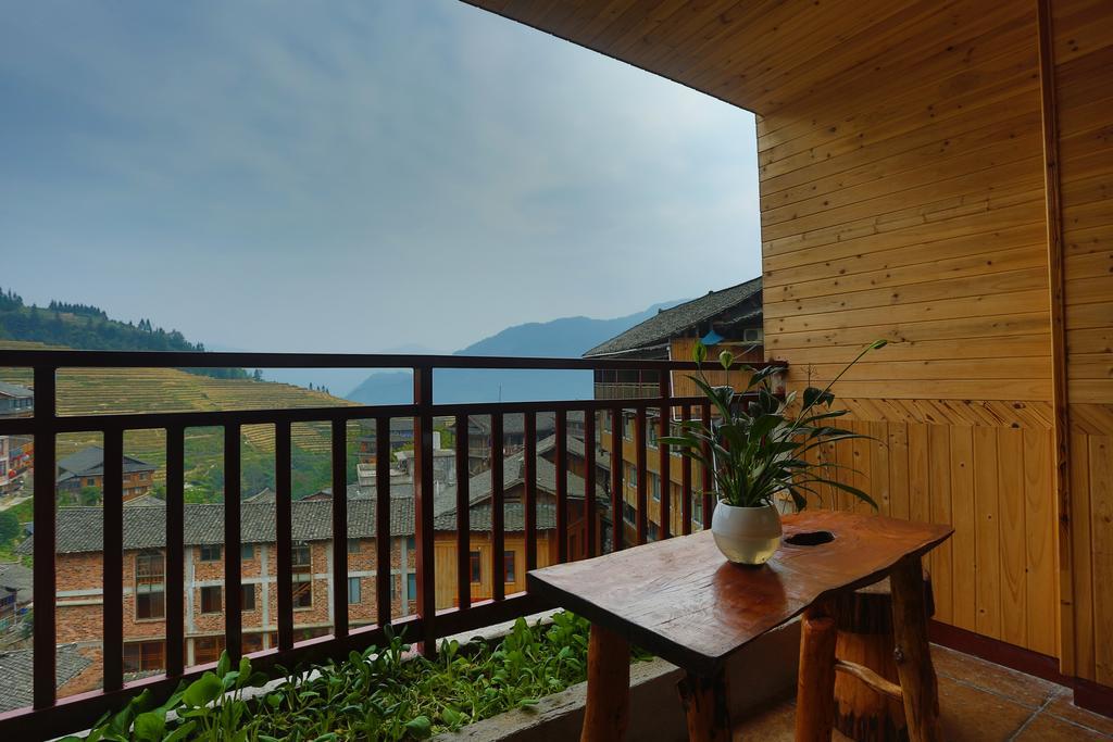 Longji Holiday Hotel หลงเซิง ภายนอก รูปภาพ