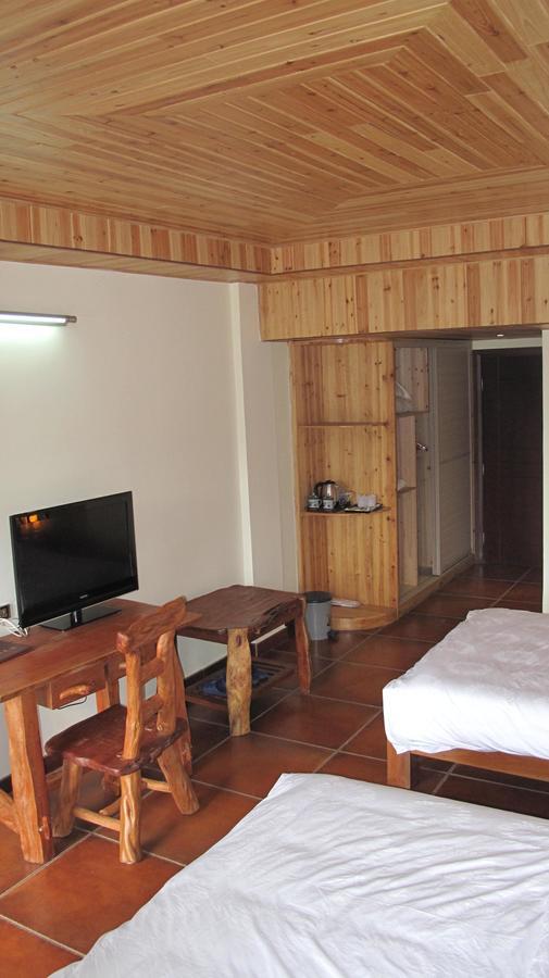 Longji Holiday Hotel หลงเซิง ภายนอก รูปภาพ